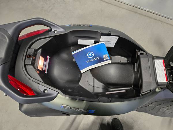 2027, dovoz USA — foto 11 z 12