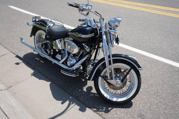 2003 Harley-Davidson, dovoz USA — foto 7 z 12