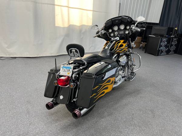 2004 Harley-Davidson, dovoz USA — foto 4 z 10