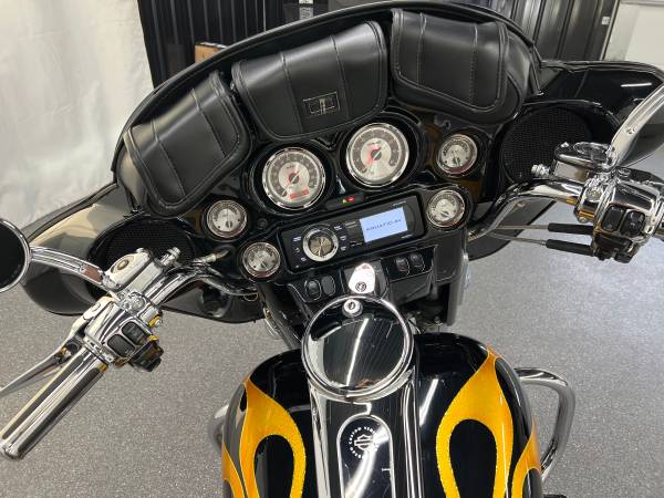 2004 Harley-Davidson, dovoz USA — foto 7 z 10