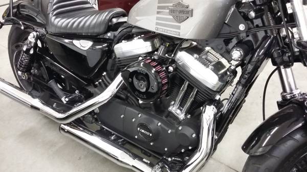 2016 Harley-Davidson, dovoz USA — foto 3 z 8