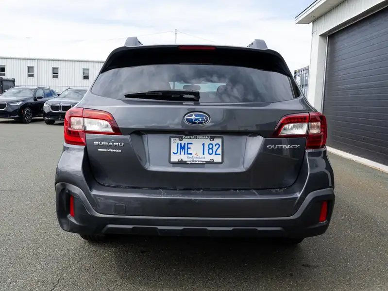 2019 Subaru Outback Base, šedá, 182 744 km, dovoz Kanada — foto 5 z 12