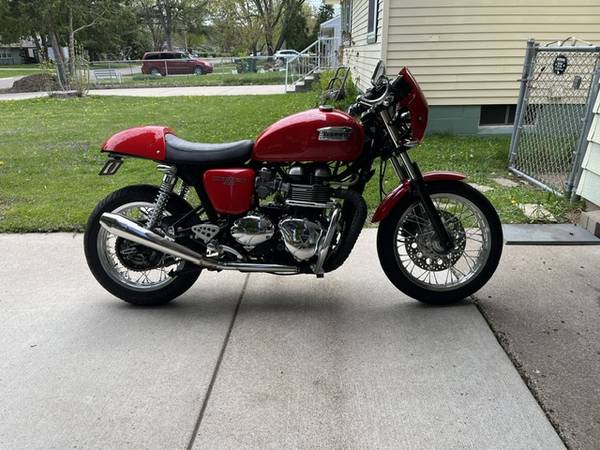 Triumph, dovoz USA — foto 2 z 6