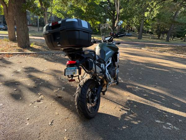 2022 Triumph, dovoz USA — foto 3 z 12