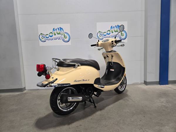 2025 Lance Havana Classic 49cc Scooter : END of SEASON SALE, dovoz USA — foto 7 z 10