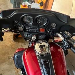 2004 Harley-Davidson, dovoz USA — foto 3 z 6