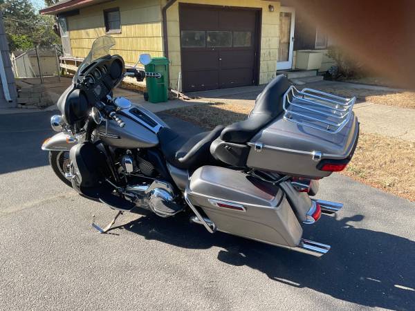 2016 Harley-Davidson, dovoz USA — foto 3 z 5