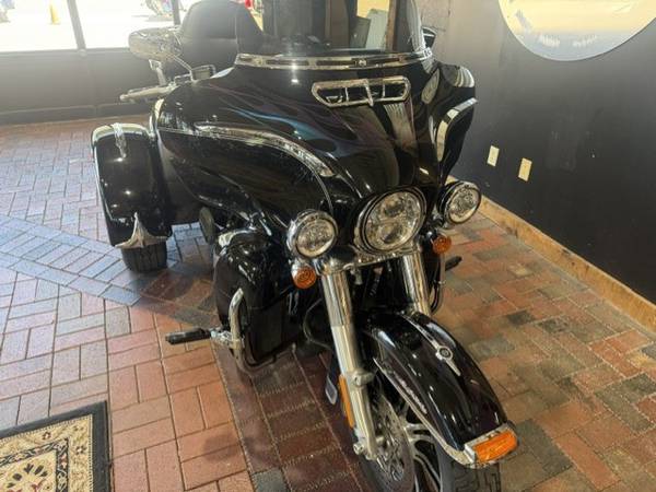 2016 Harley-Davidson, dovoz USA — foto 12 z 12
