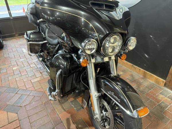 2016 Harley-Davidson, dovoz USA — foto 11 z 12
