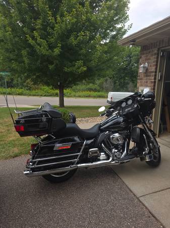 2012 Harley-Davidson, dovoz USA — foto 2 z 3