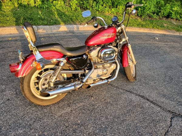 1998 Harley-Davidson, dovoz USA — foto 2 z 12