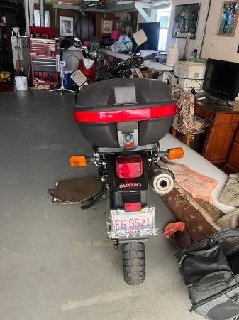 2017 Suzuki, dovoz USA — foto 4 z 7