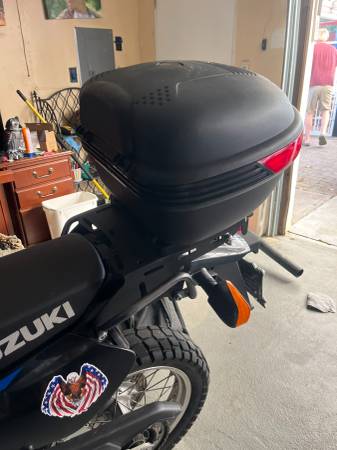 2017 Suzuki, dovoz USA — foto 5 z 7