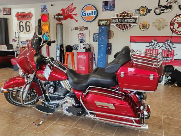 2012 Harley-Davidson, dovoz USA — foto 2 z 8