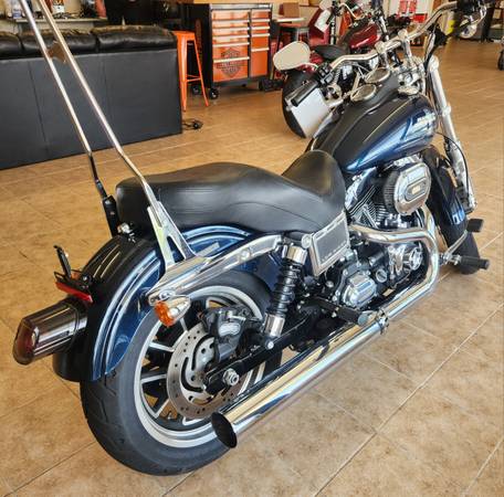 2016 Harley-Davidson, dovoz USA — foto 2 z 9