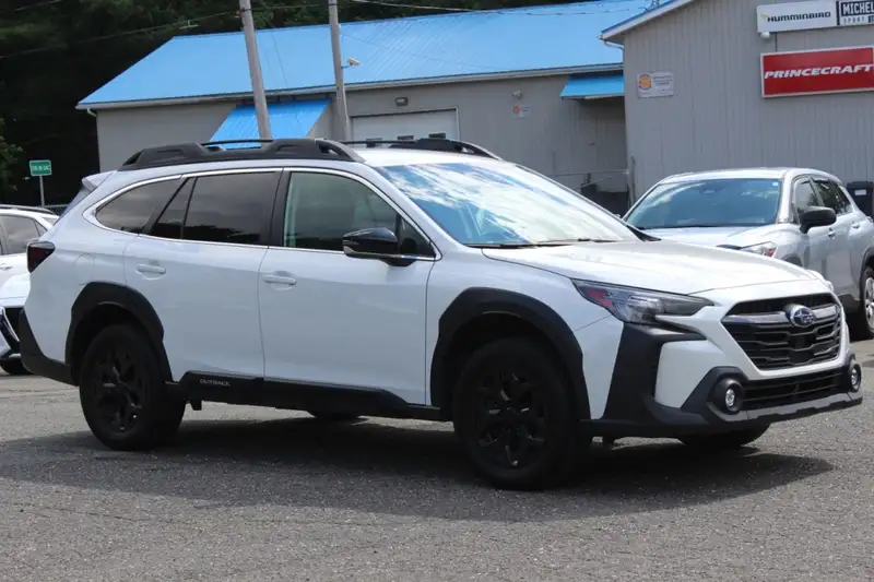 2024 Subaru Outback Commodité, bílá, 51 314 km, dovoz Kanada — foto 2 z 12