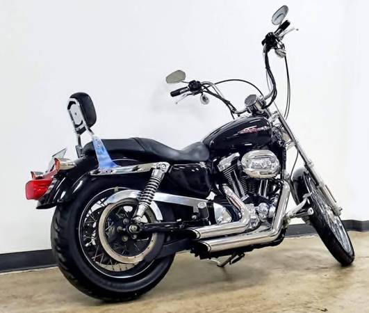 2007 Harley-Davidson, dovoz USA — foto 4 z 12