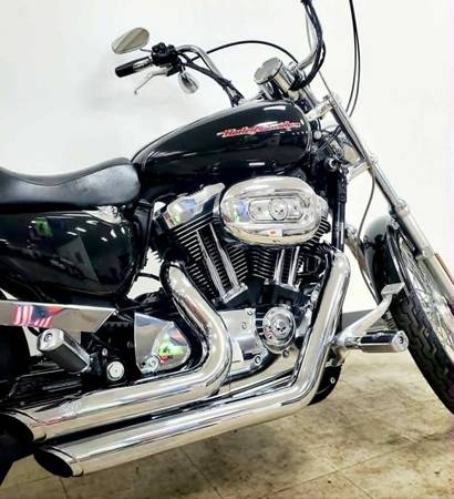 2007 Harley-Davidson, dovoz USA — foto 8 z 12