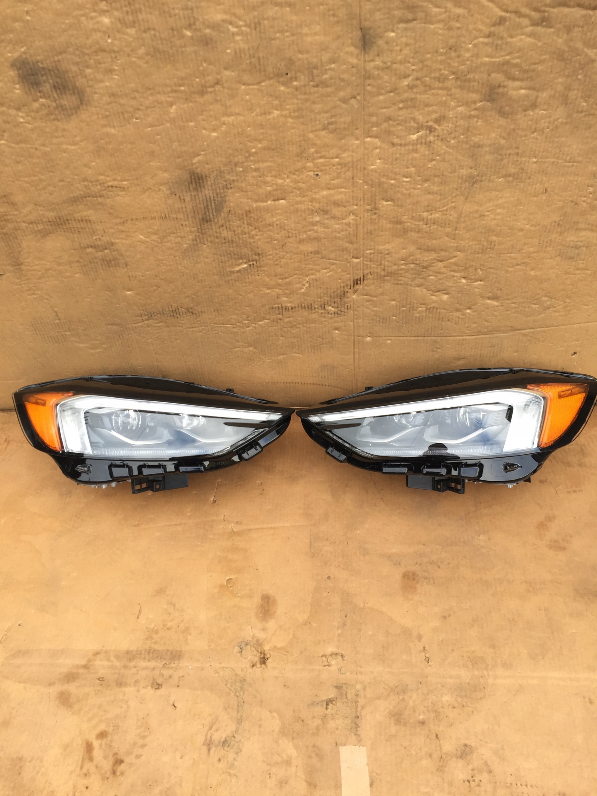 přední světlomet Ford full LED levá OE na Edge ST facelift 2019, Skladem v EU — foto 12 z 13