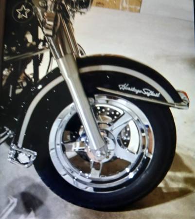 2003 Harley-Davidson, dovoz USA — foto 2 z 6