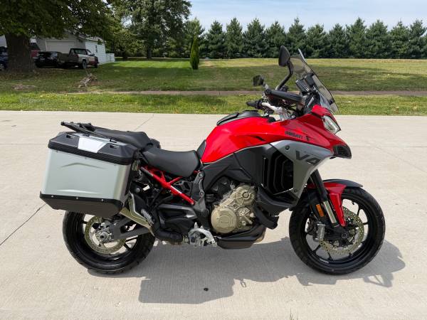 2026 Ducati, dovoz USA — foto 2 z 6