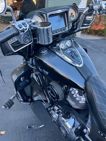 Harley-Davidson, dovoz USA — foto 9 z 12