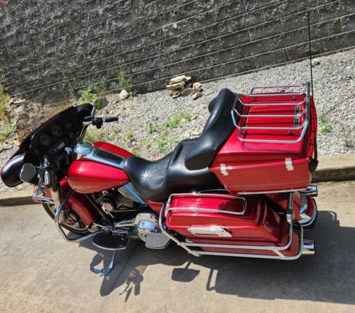 2012 Harley-Davidson, dovoz USA — foto 4 z 12