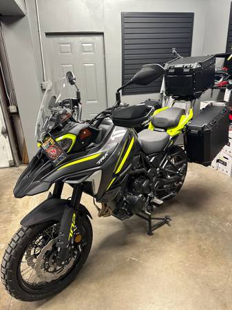 2025 Benelli, dovoz USA — foto 5 z 5