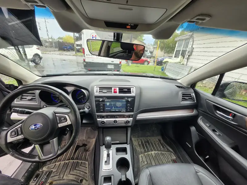 2017 Subaru Outback, 241 000 km, dovoz Kanada — foto 6 z 8