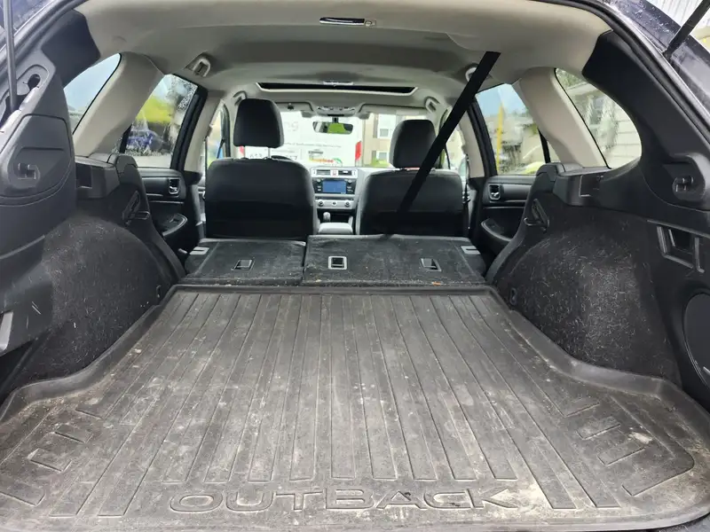 2017 Subaru Outback, 241 000 km, dovoz Kanada — foto 8 z 8