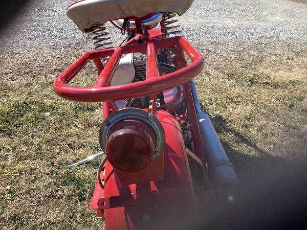 1951 Cushman Eagle, dovoz USA — foto 4 z 12