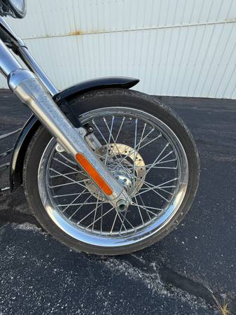 2007 Harley-Davidson, dovoz USA — foto 10 z 12