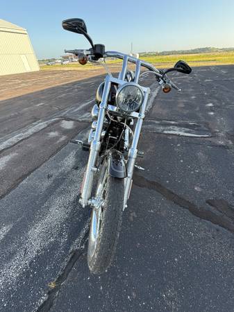 2007 Harley-Davidson, dovoz USA — foto 5 z 12