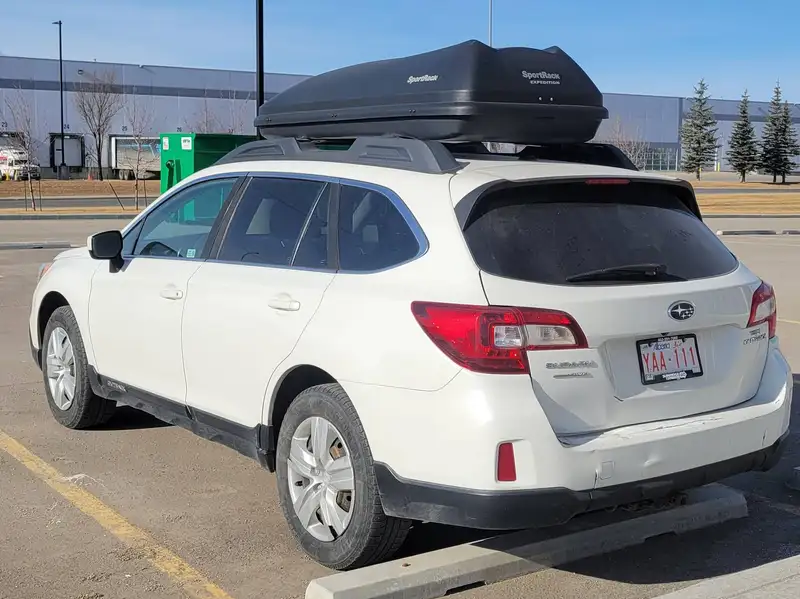 2017 Subaru Outback, 196 000 km, dovoz Kanada — foto 3 z 6