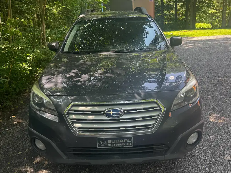 2015 Subaru Outback, šedá, 210 000 km, dovoz Kanada — foto 3 z 7