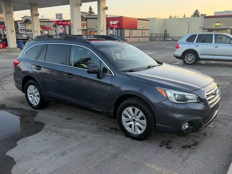 2015 Subaru Outback Touring, modrá, 222 274 km, dovoz Kanada — foto 2 z 10