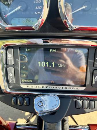 2014 Harley-Davidson, dovoz USA — foto 2 z 12