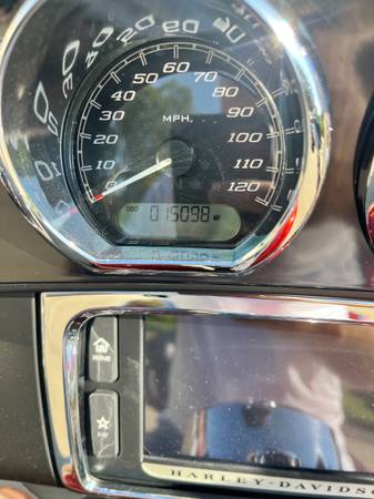 2014 Harley-Davidson, dovoz USA — foto 4 z 12