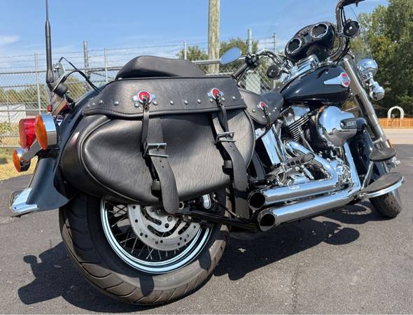 2017 Harley-Davidson, dovoz USA — foto 3 z 12