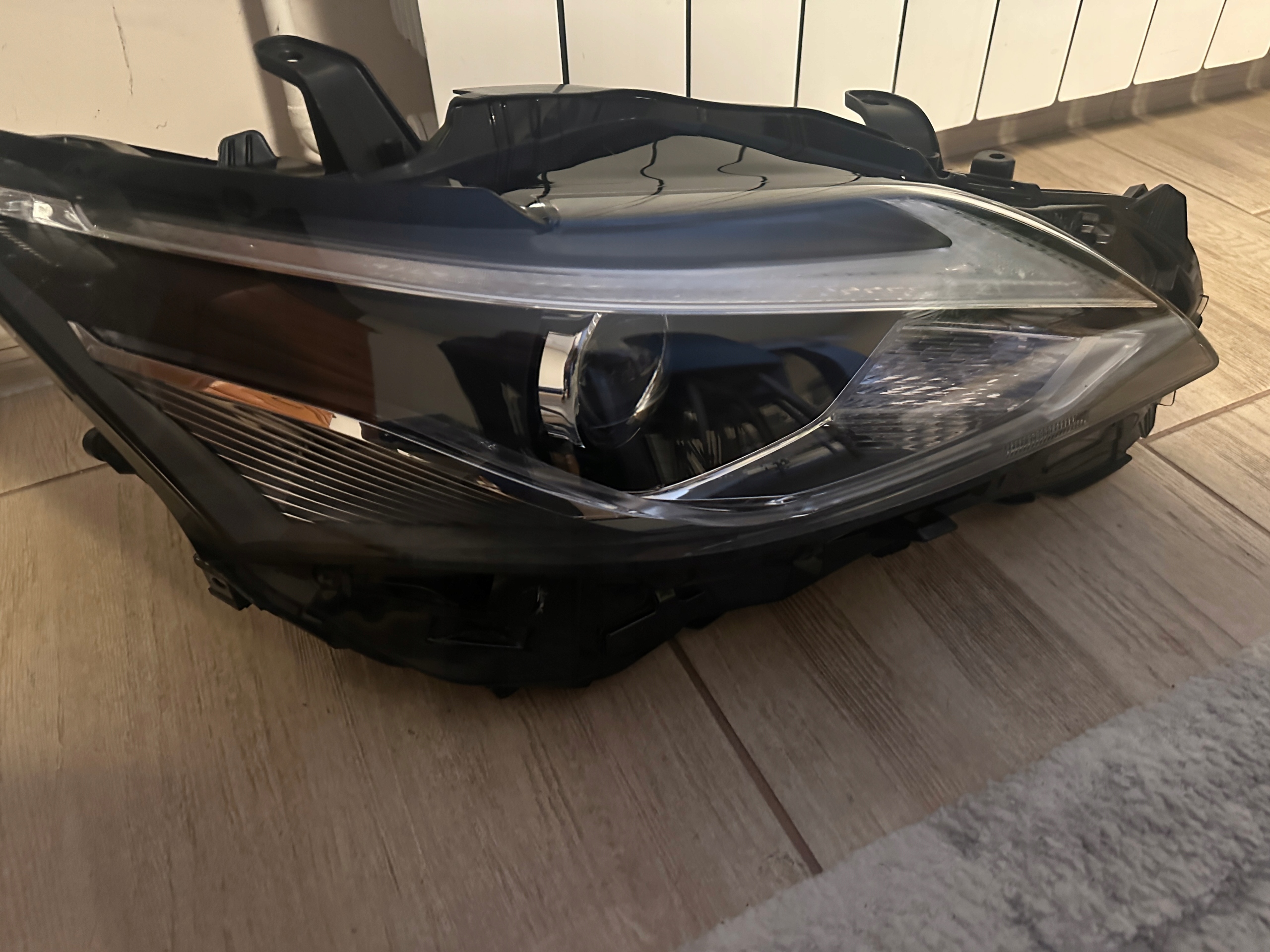 Lexus CT světlomet Full led komplet levý i pravý facelift 18-21, dovoz Skladem v EU — foto 5 z 9
