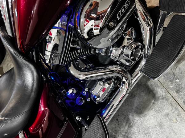 2014 Harley-Davidson, dovoz USA — foto 5 z 9