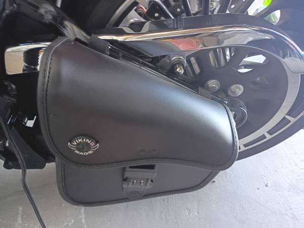 2017 Harley-Davidson, dovoz USA — foto 4 z 9