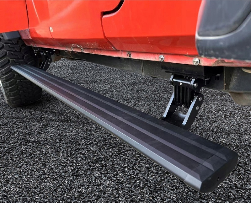 Progi elektrické Jeep Wrangler JLU, Skladem v EU — foto 1