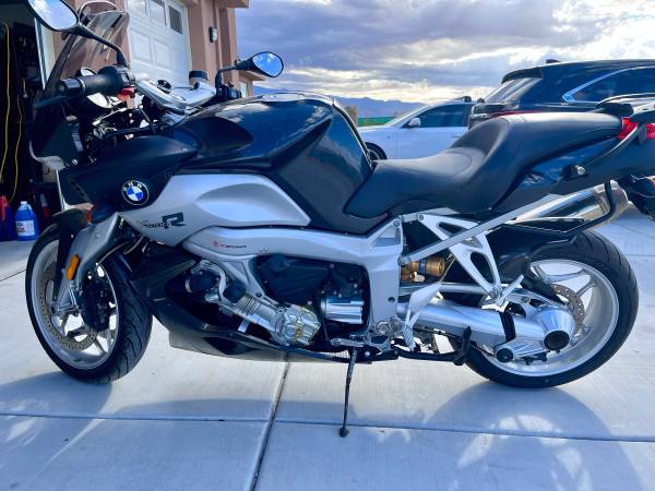 BMW, dovoz USA — foto 2 z 12