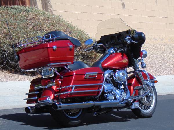 2012 Harley-Davidson, dovoz USA — foto 4 z 12