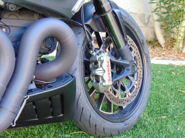 2013 Ducati, dovoz USA — foto 6 z 12