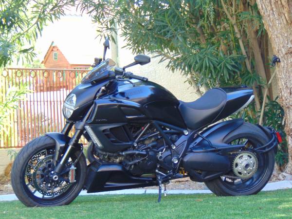 2013 Ducati, dovoz USA — foto 8 z 12