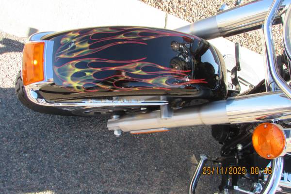 2016 Harley-Davidson, dovoz USA — foto 3 z 12