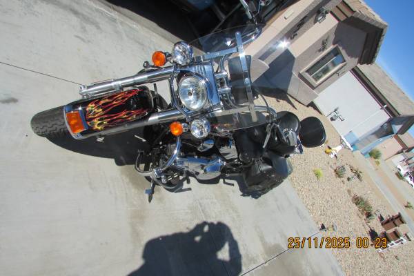 2016 Harley-Davidson, dovoz USA — foto 4 z 12