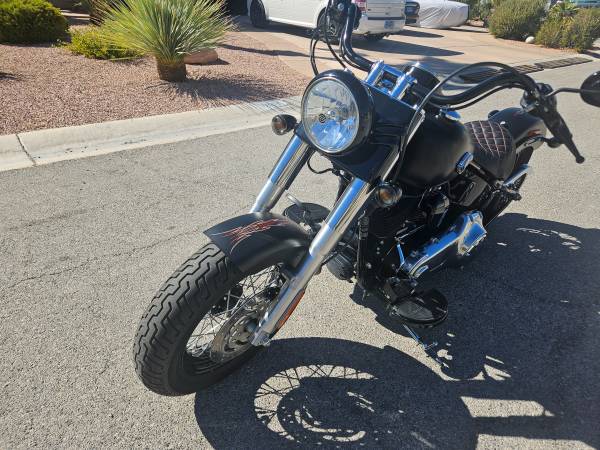 2012 Harley-Davidson, dovoz USA — foto 5 z 12